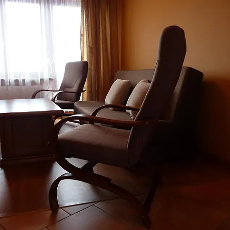 Apartament Krolewiecki - Pokoje Goscinne Sztutowo Exterior photo